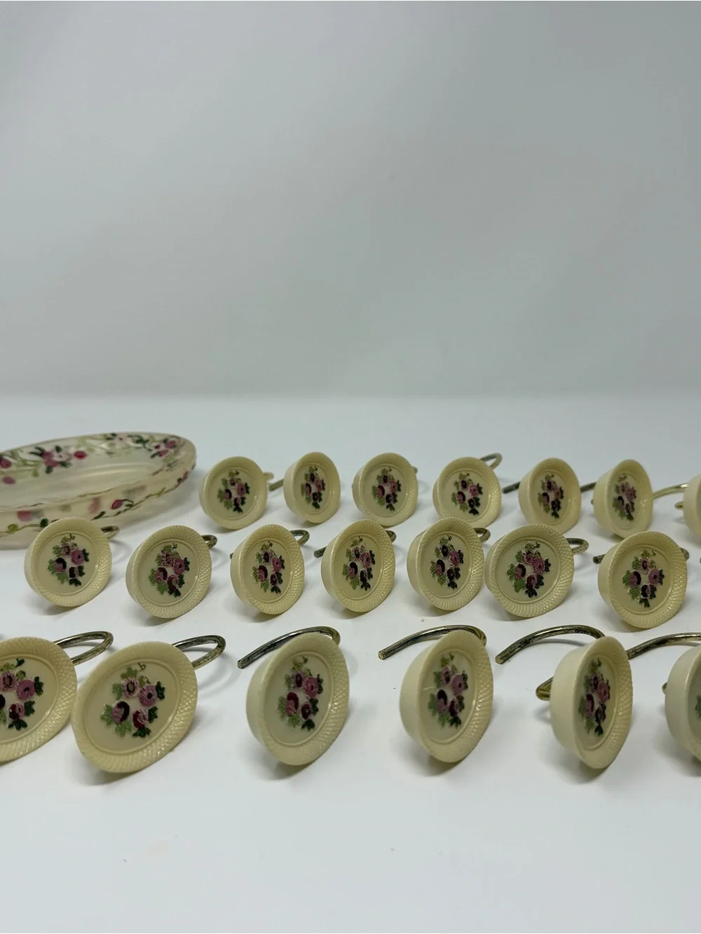 Vintage Grandma-core 23 Shower Hooks, Soap Dish Cream with Roses Lot Shabby Chic